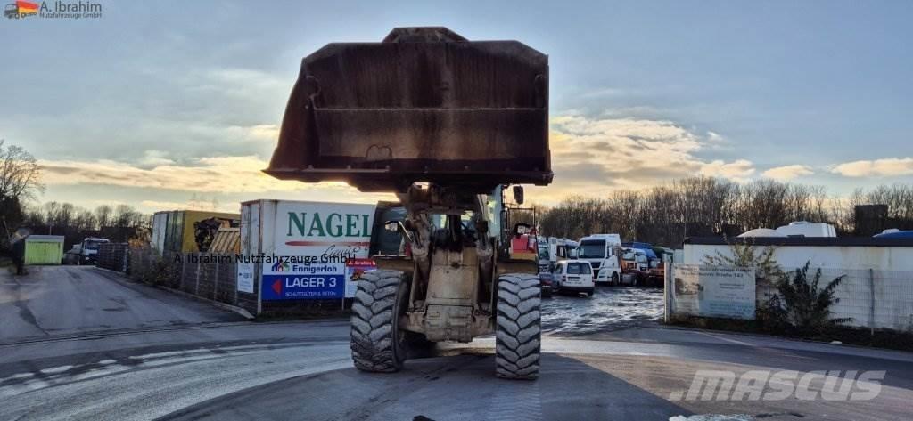 CAT 966 MXE Kolové nakladače