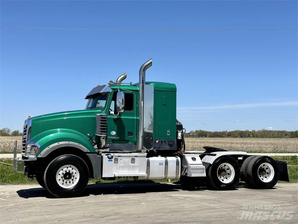 Mack Titan TD713 Tahače