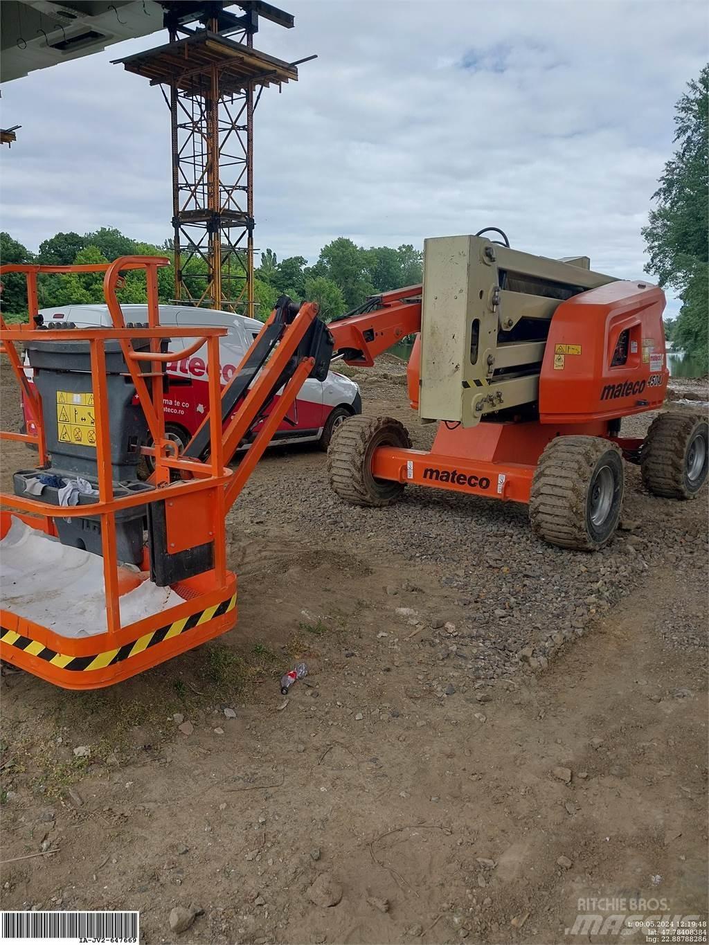 JLG 450AJ Kloubové plošiny