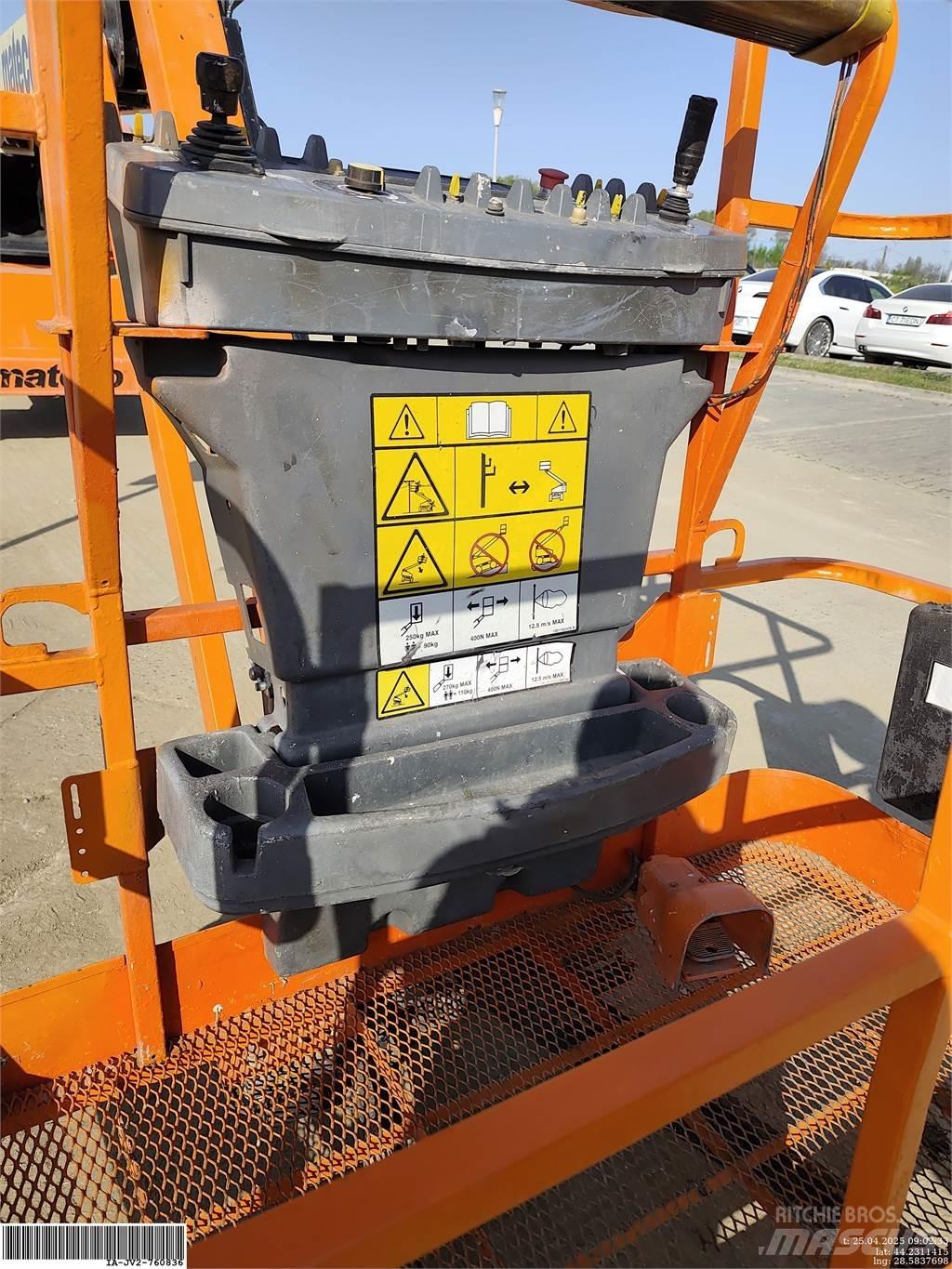 JLG 460SJ Kloubové plošiny
