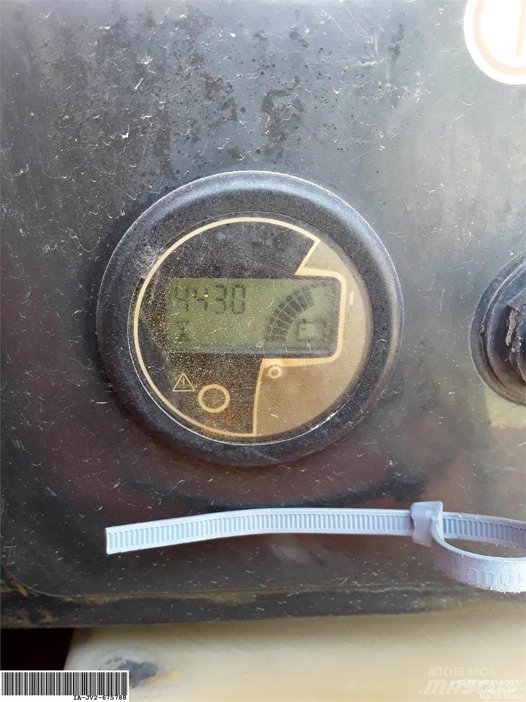 JLG 660SJ Kloubové plošiny