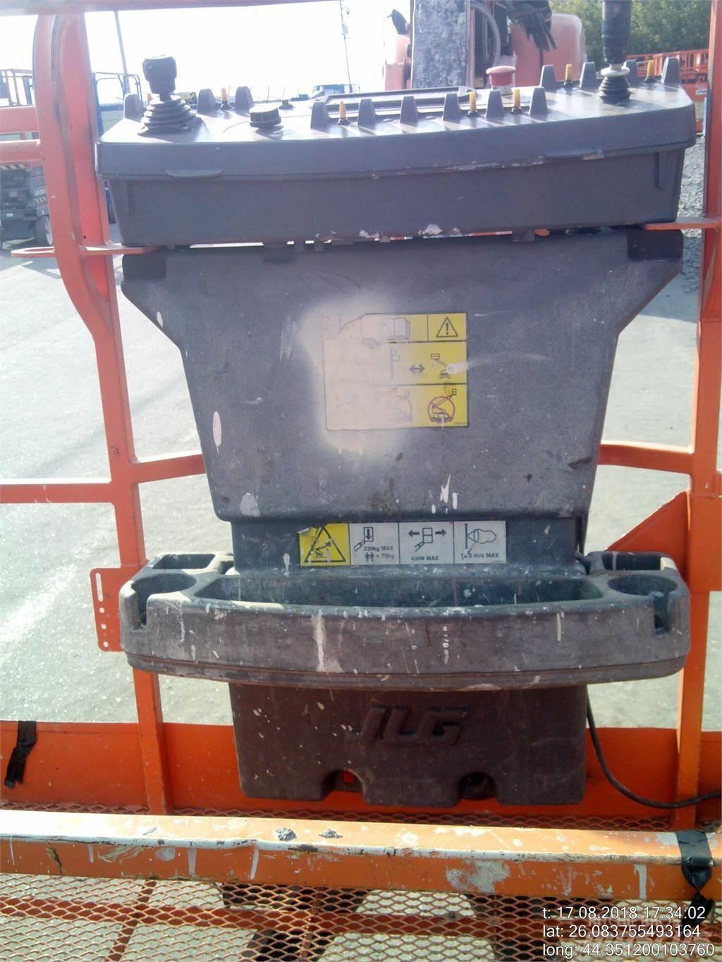 JLG 860SJ Kloubové plošiny