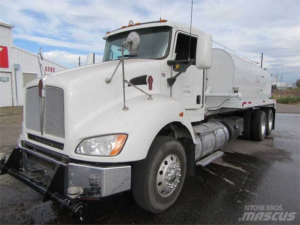 Kenworth T440 Další