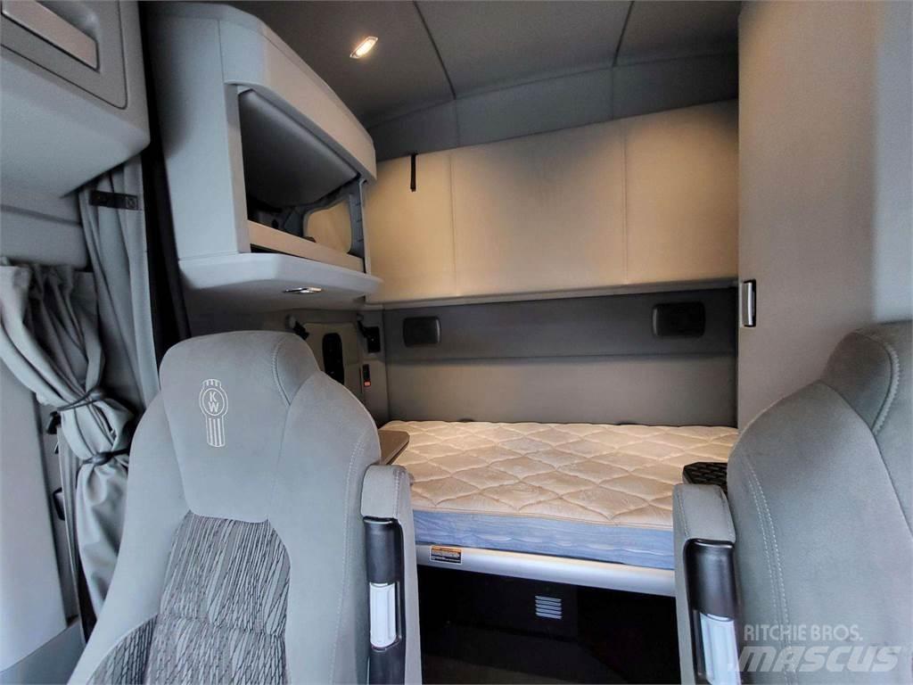 Kenworth T680 Nákladní vozidlo bez nástavby