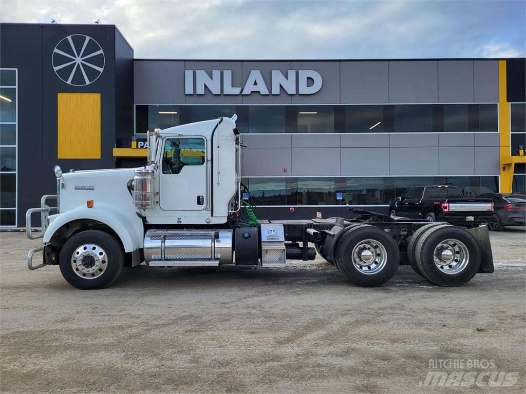 Kenworth W900 Nákladní vozidlo bez nástavby