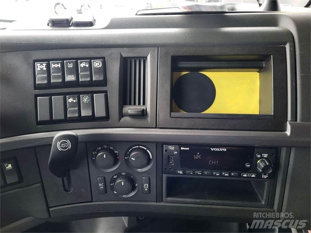 Volvo VNL 760 Nákladní vozidlo bez nástavby