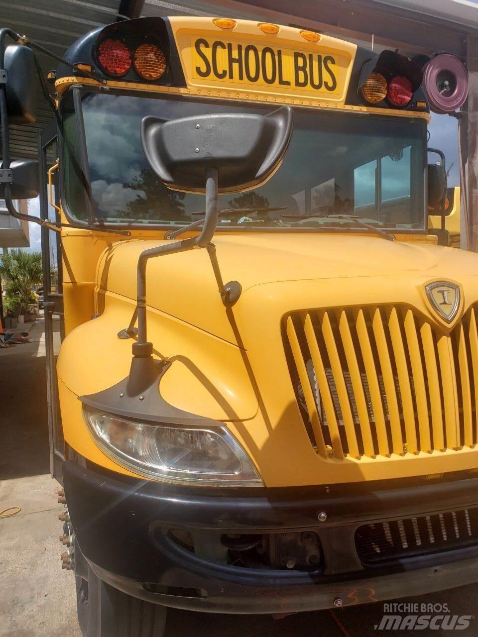 IC Bus CE300 Další autobusy
