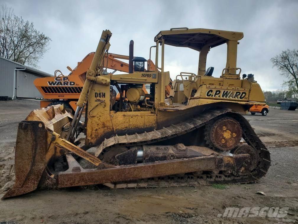 CAT D6H Pásové dozery