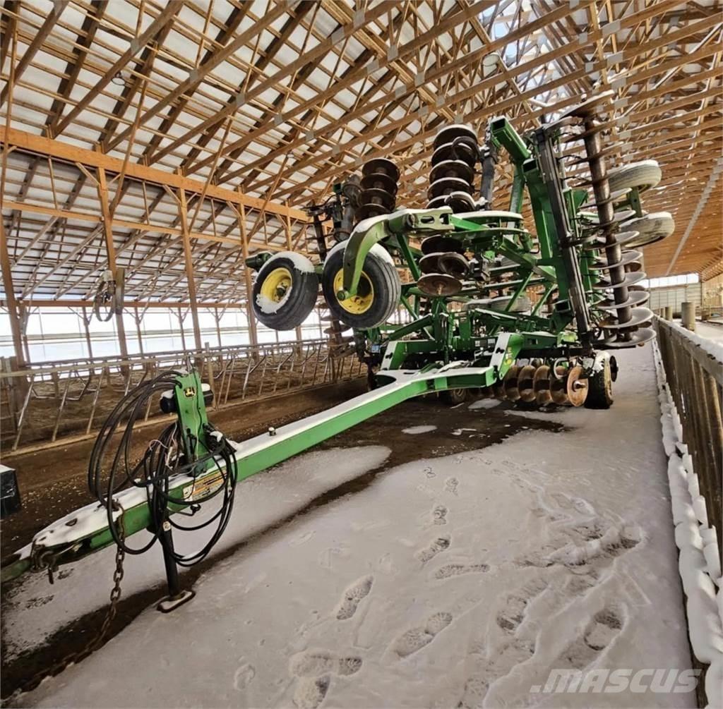 John Deere 637 Ostatní komponenty