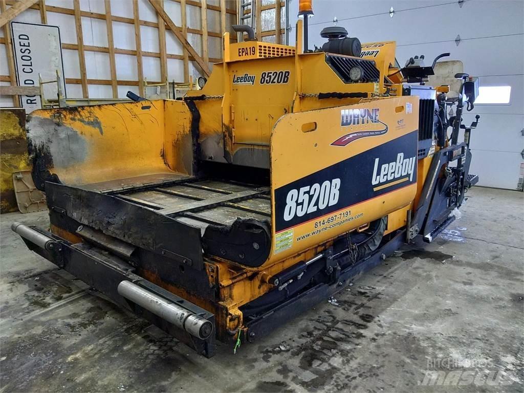 LeeBoy 8520B Finišery