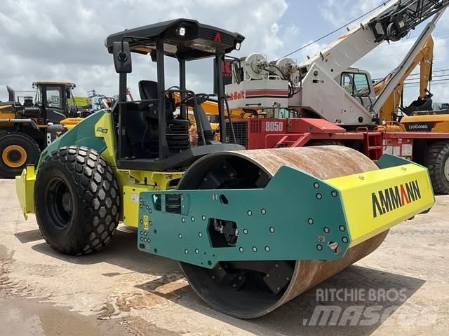 Ammann ARS 110 Tahačové válce