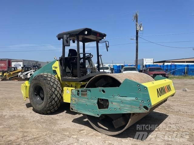 Ammann ARS 110 Tahačové válce