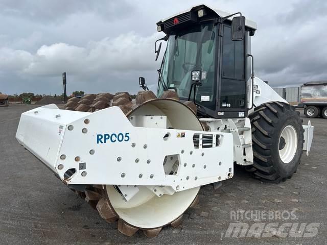Ammann ARS 130 Tahačové válce