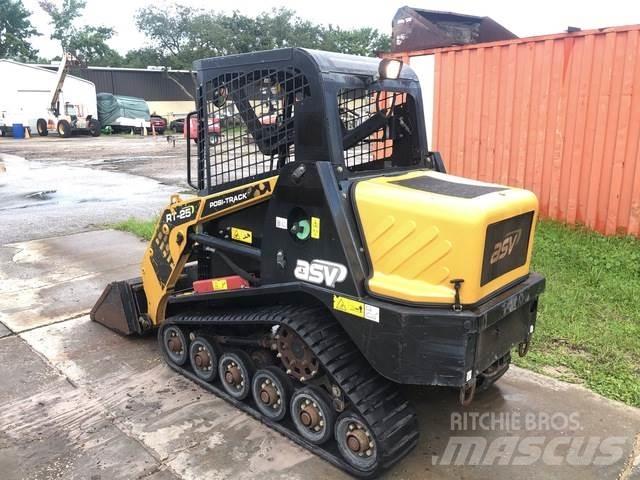 ASV RT-25 Smykem řízené nakladače