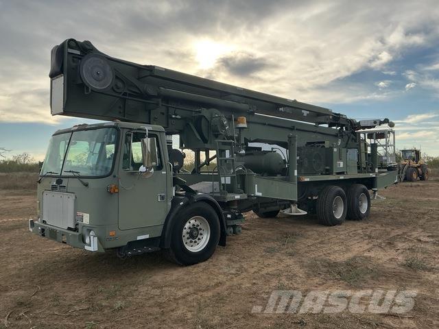 Autocar WXLL Autoplošiny