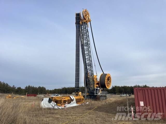 Bauer BC50 Hydraulická beranidla na zatloukání pilotů