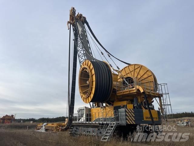Bauer BC50 Hydraulická beranidla na zatloukání pilotů