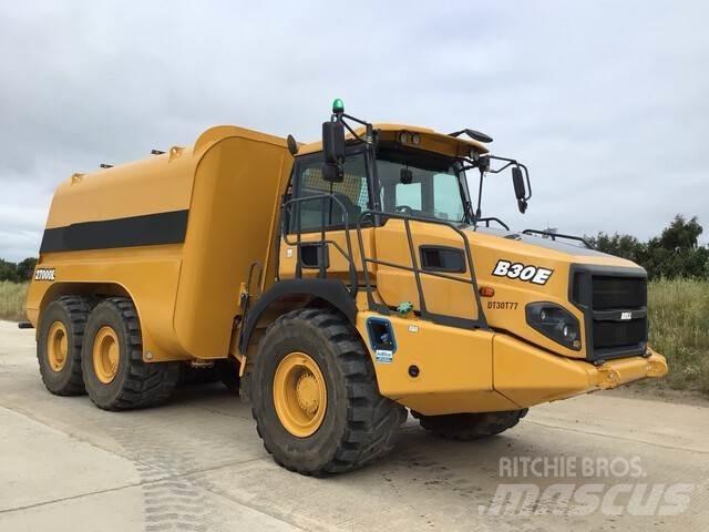 Bell B30E Cisterny na vodu