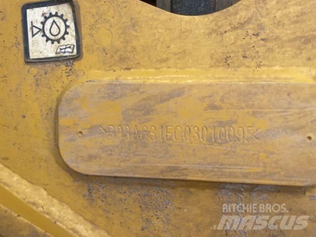Bell B30E Kloubové dempry