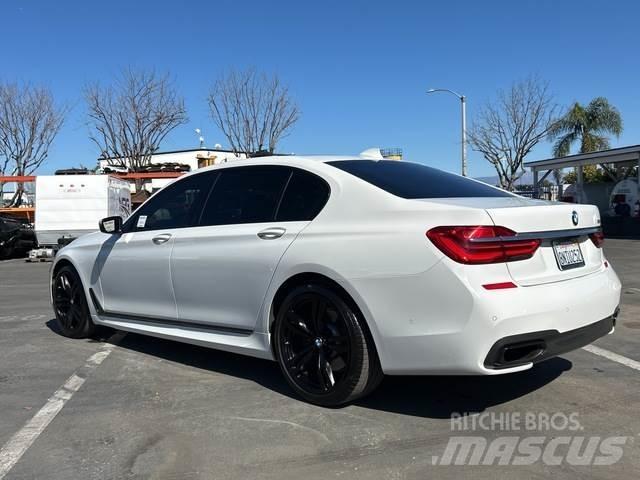 BMW 750I Osobní vozy