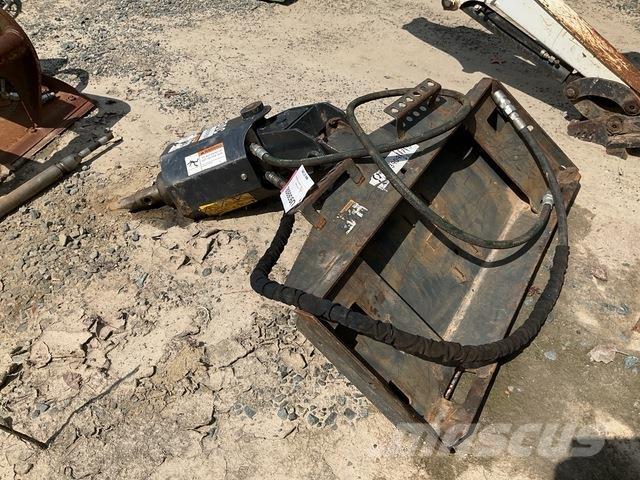 Bobcat 30C Vrtací stroje