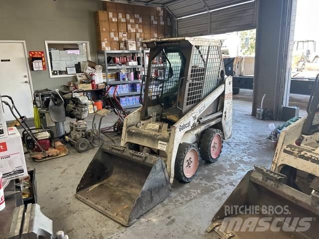 Bobcat 463 Smykem řízené nakladače