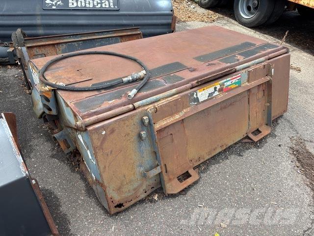 Bobcat 72 Zametací stroje