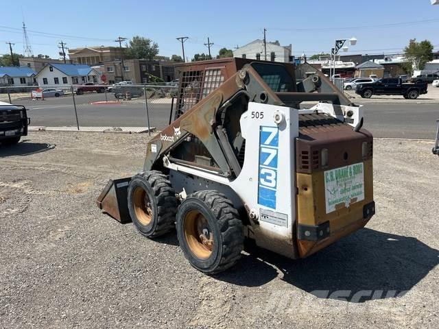 Bobcat 773 Smykem řízené nakladače