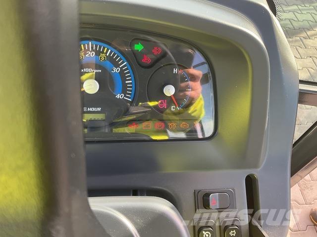 Bobcat CT2540 Kompaktní traktory