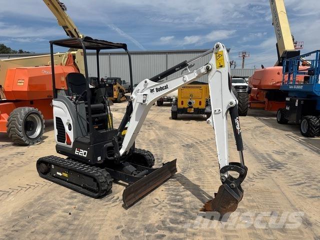 Bobcat E20 Pásová rýpadla