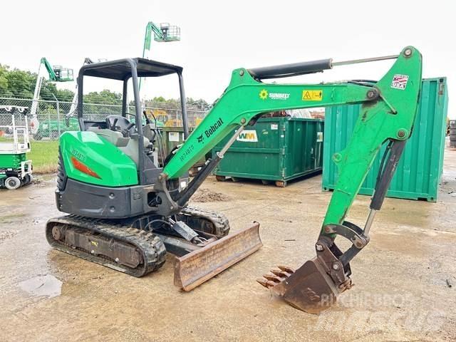 Bobcat E32i Pásová rýpadla