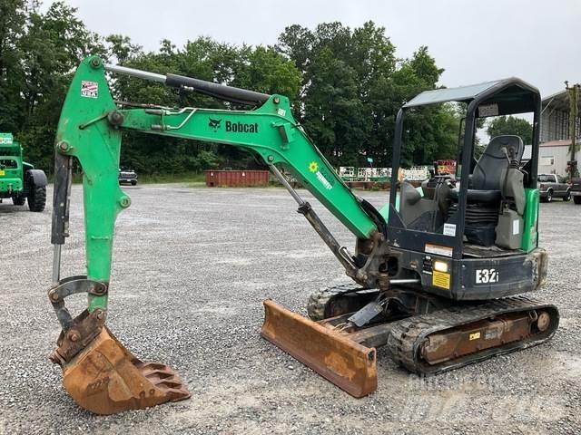 Bobcat E32i Pásová rýpadla