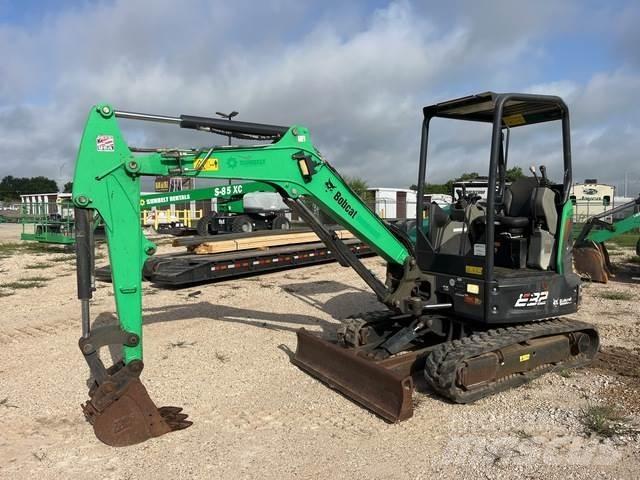 Bobcat E32I Pásová rýpadla