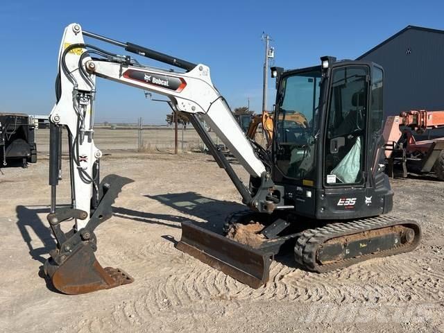 Bobcat E35 Pásová rýpadla