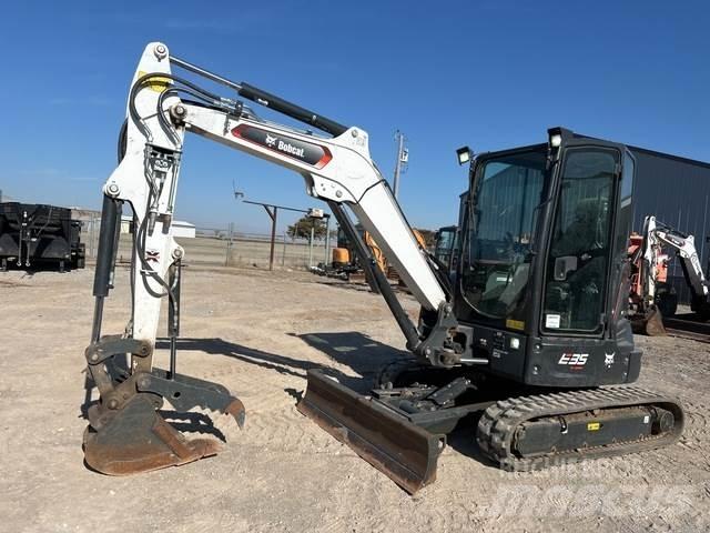 Bobcat E35 Pásová rýpadla