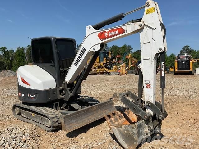 Bobcat E42 Pásová rýpadla