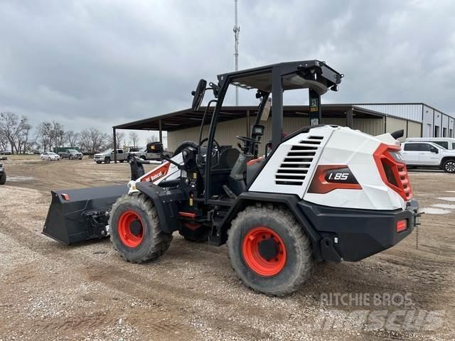 Bobcat L85 Kolové nakladače