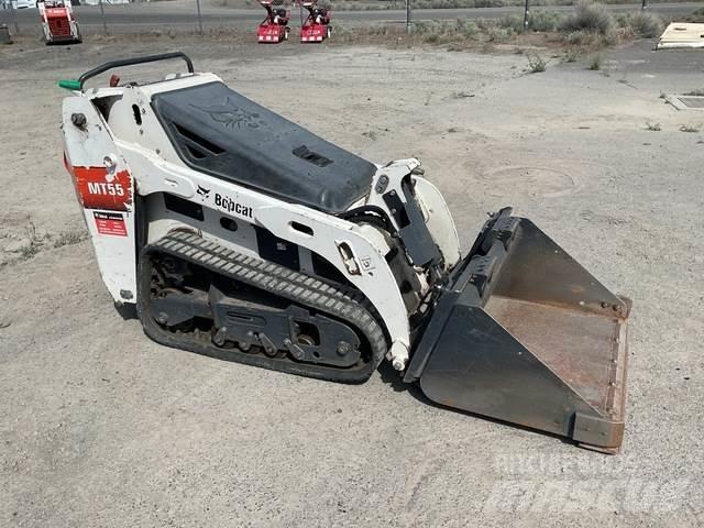 Bobcat MT55 Smykem řízené nakladače