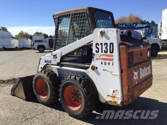 Bobcat S130 Smykem řízené nakladače