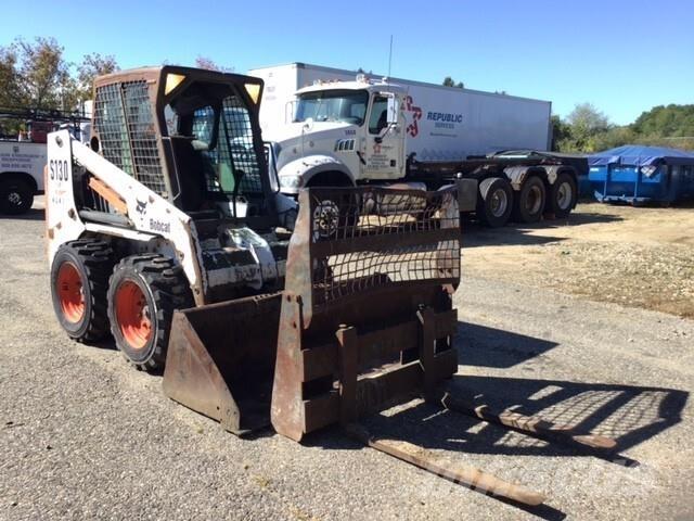 Bobcat S130 Smykem řízené nakladače