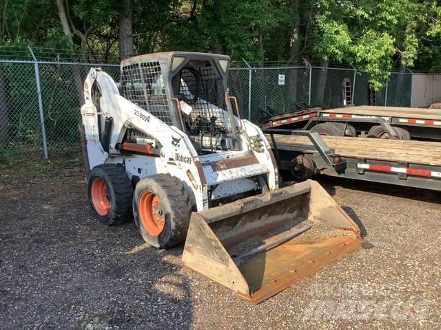Bobcat S185 Smykem řízené nakladače
