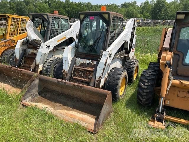 Bobcat S250 Smykem řízené nakladače