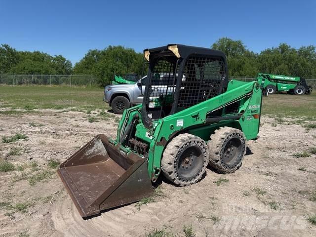 Bobcat S450 Smykem řízené nakladače
