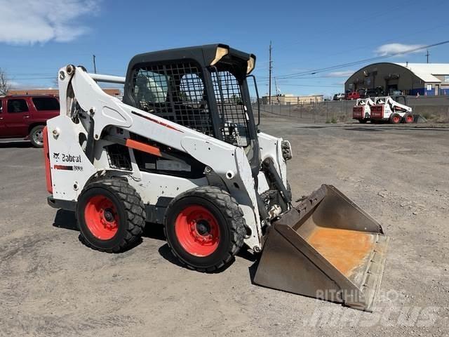 Bobcat S530 Smykem řízené nakladače