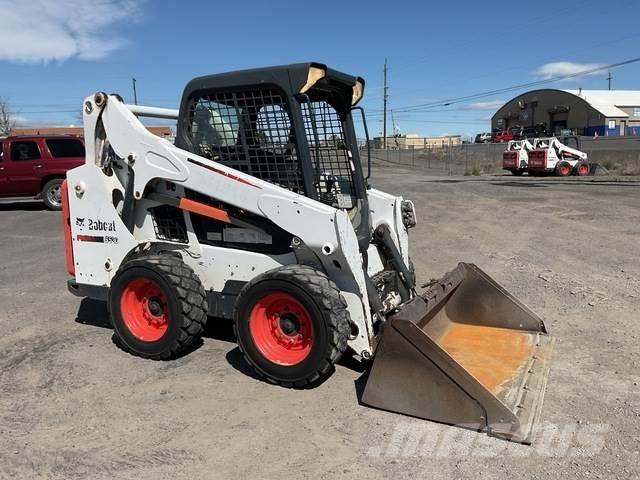 Bobcat S530 Smykem řízené nakladače