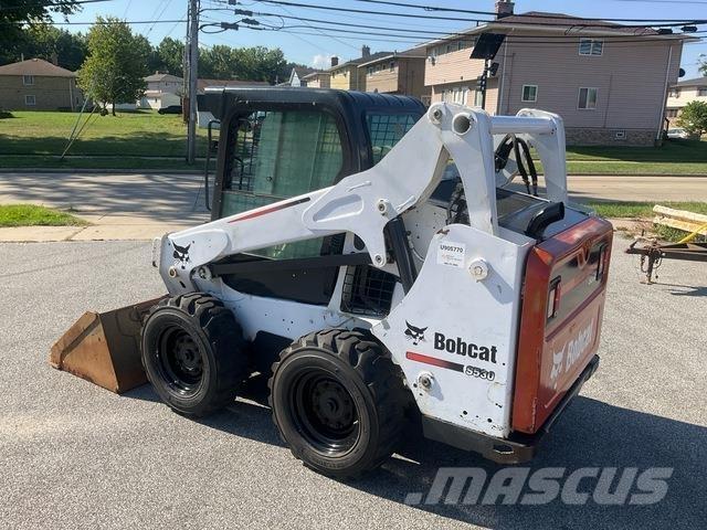 Bobcat S530 Smykem řízené nakladače