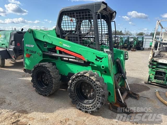 Bobcat S550 Smykem řízené nakladače