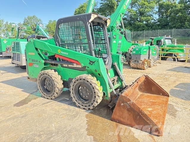 Bobcat S550 Smykem řízené nakladače