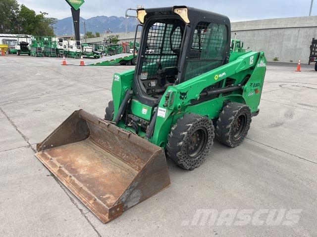 Bobcat S550 Smykem řízené nakladače