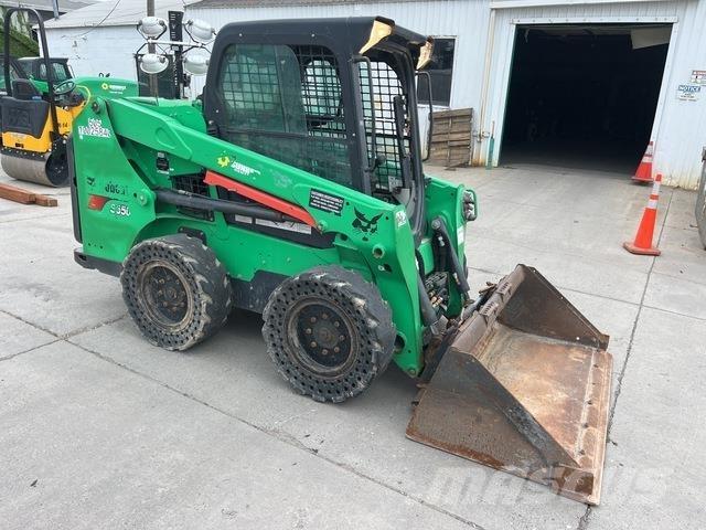 Bobcat S550 Smykem řízené nakladače